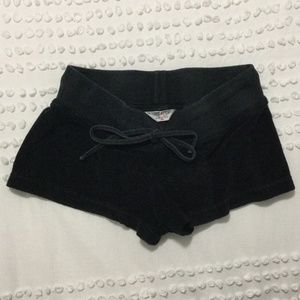 Hardtail “black” low rise terry short